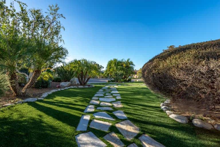 Pavers With Grass In Between Designs | Pavers With Artificial Grass